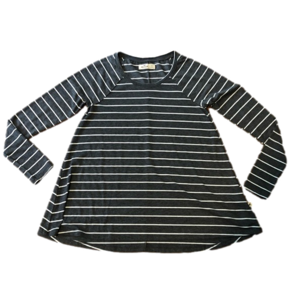 Hollister Grey & White Striped Trapeze Hi Lo Top size Small